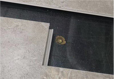 पत्थर एसपीसी फर्श